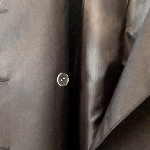 Shiny 3/4 sleeve satin look belted jacket size M - Picture 13 of 17